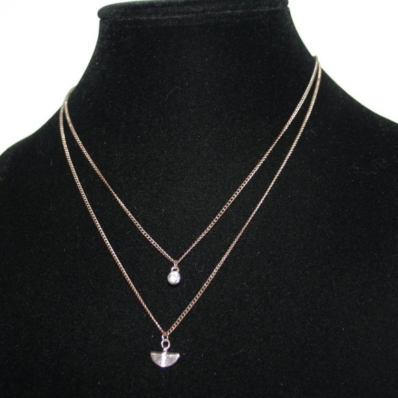 Beautiful rose gold layered necklace 16-18"